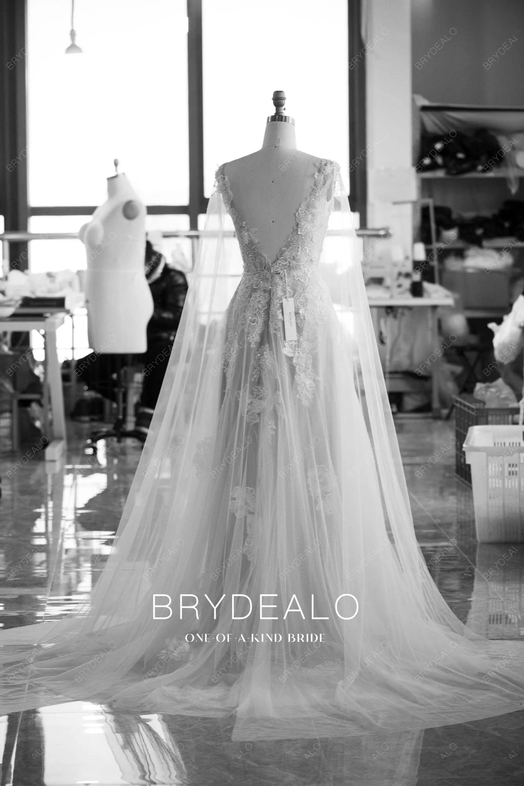 Ethereal 3D Flower Lace Detachable Shoulder Veil Wedding Dress