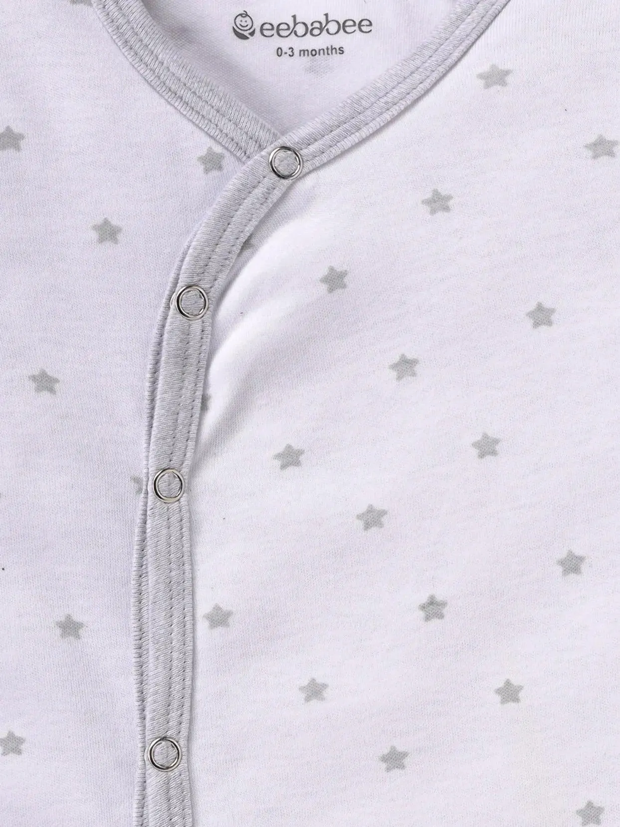 Full sleeve grey star pattern in white sleeping gown for baby