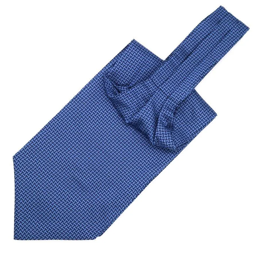 Stylish Solid Ascot Tie with Pattern Design