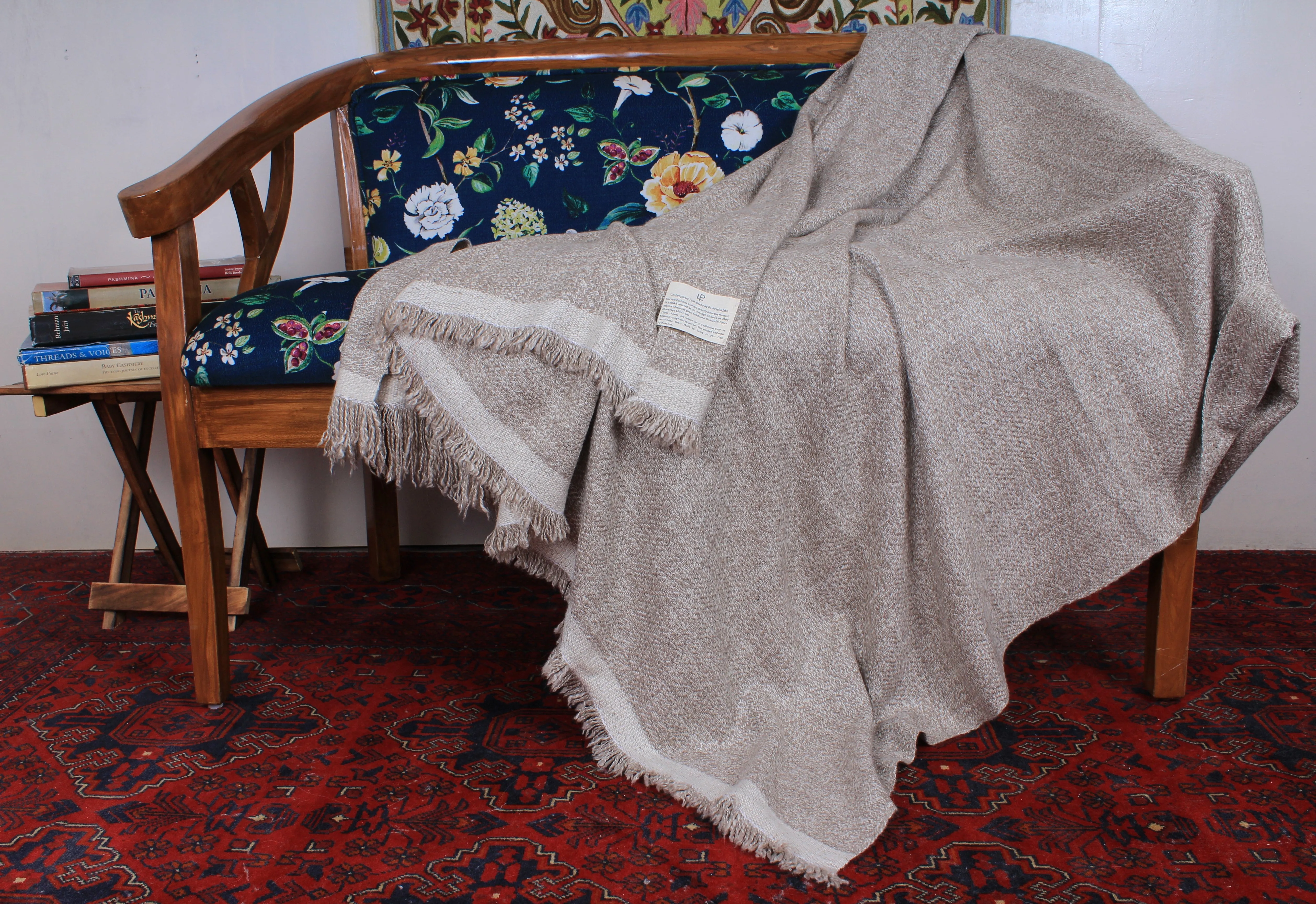 Sweet Diamond Pewter Twisted Blanket